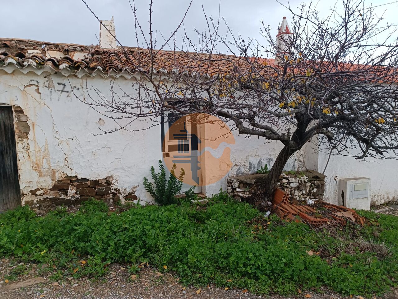 Haus zum Verkauf in Faro 1