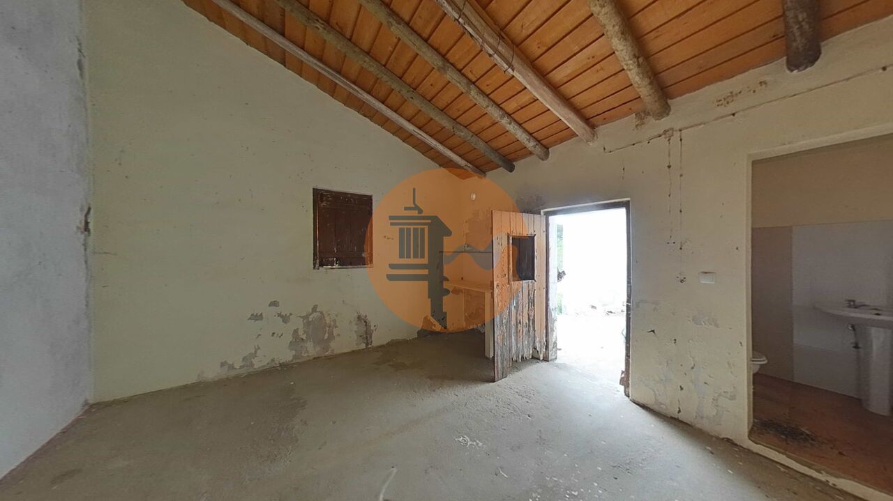 Haus zum Verkauf in Faro 52