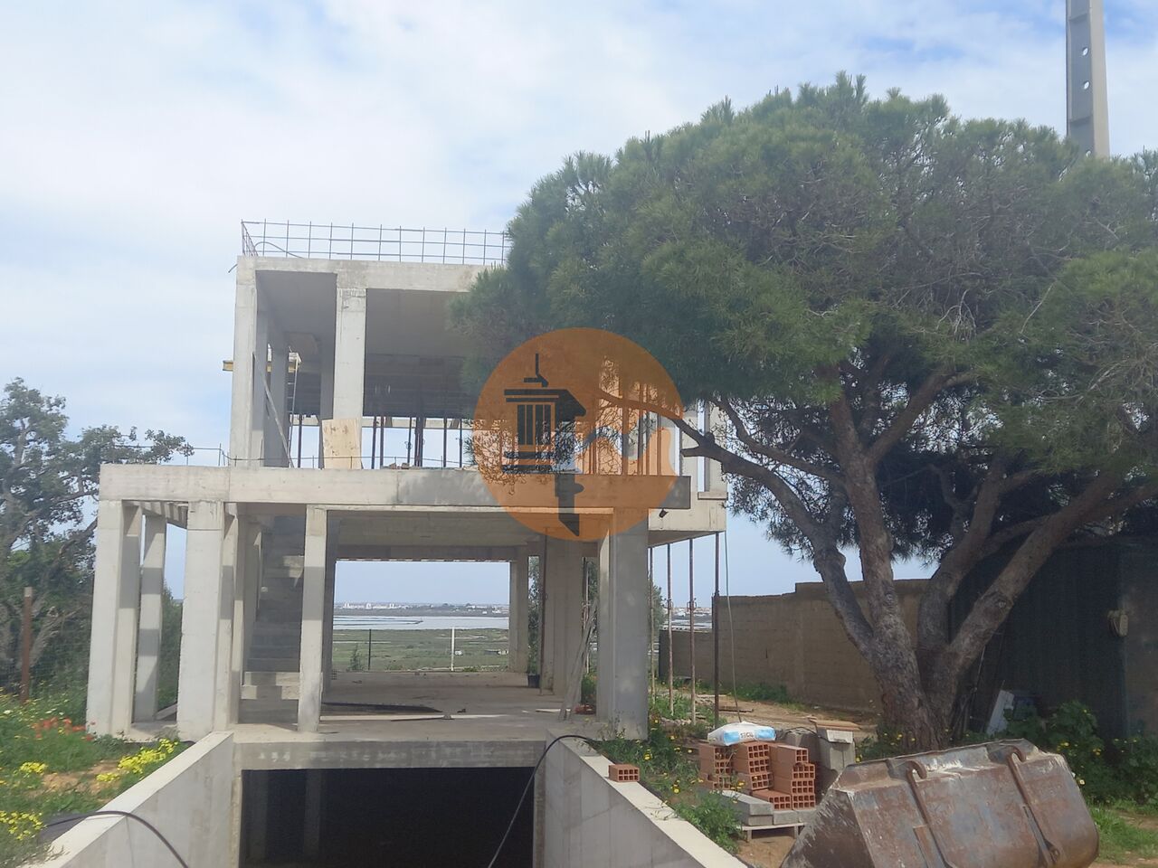 Villa for sale in Faro 12