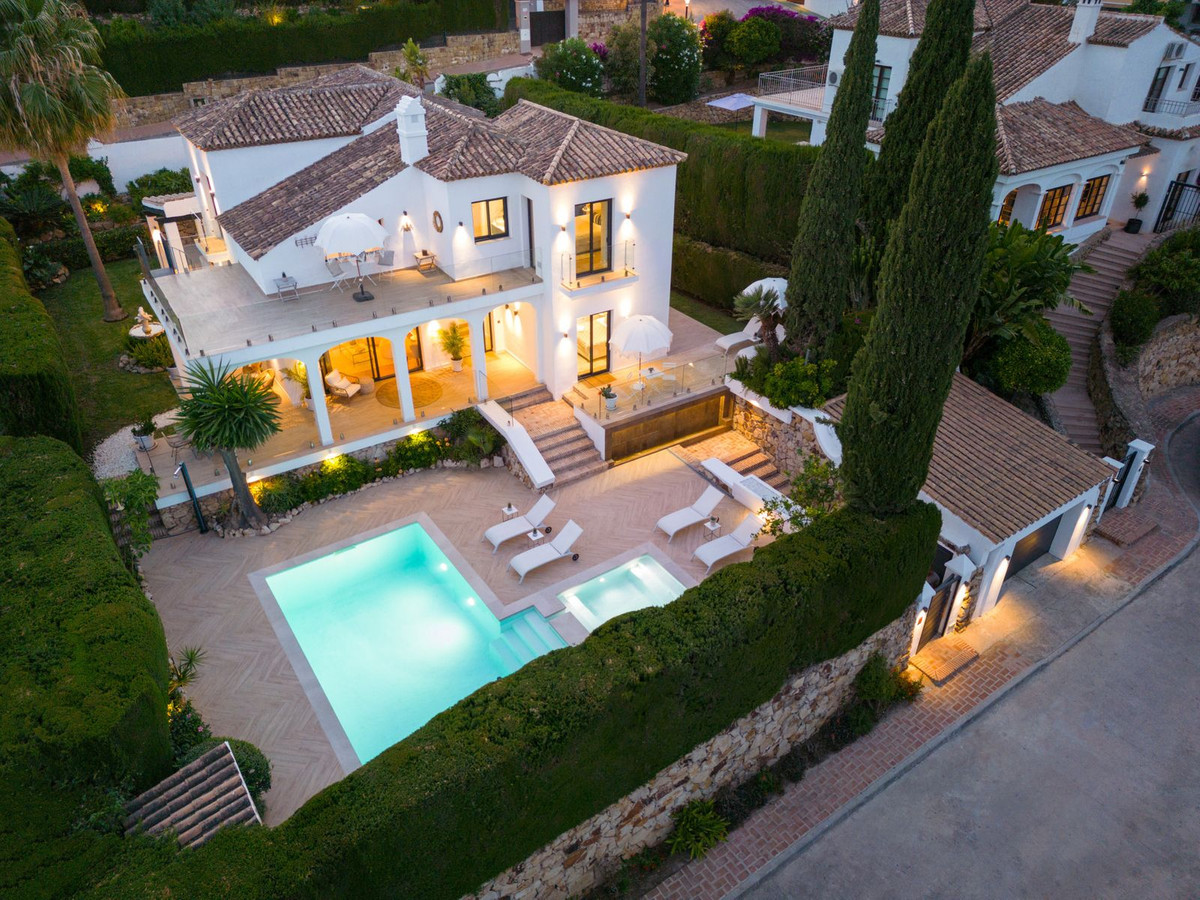 Villa te koop in Marbella - Nueva Andalucía 25