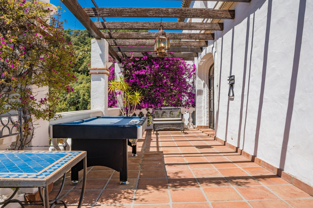 Villa for sale in Towns of the province of Seville 38