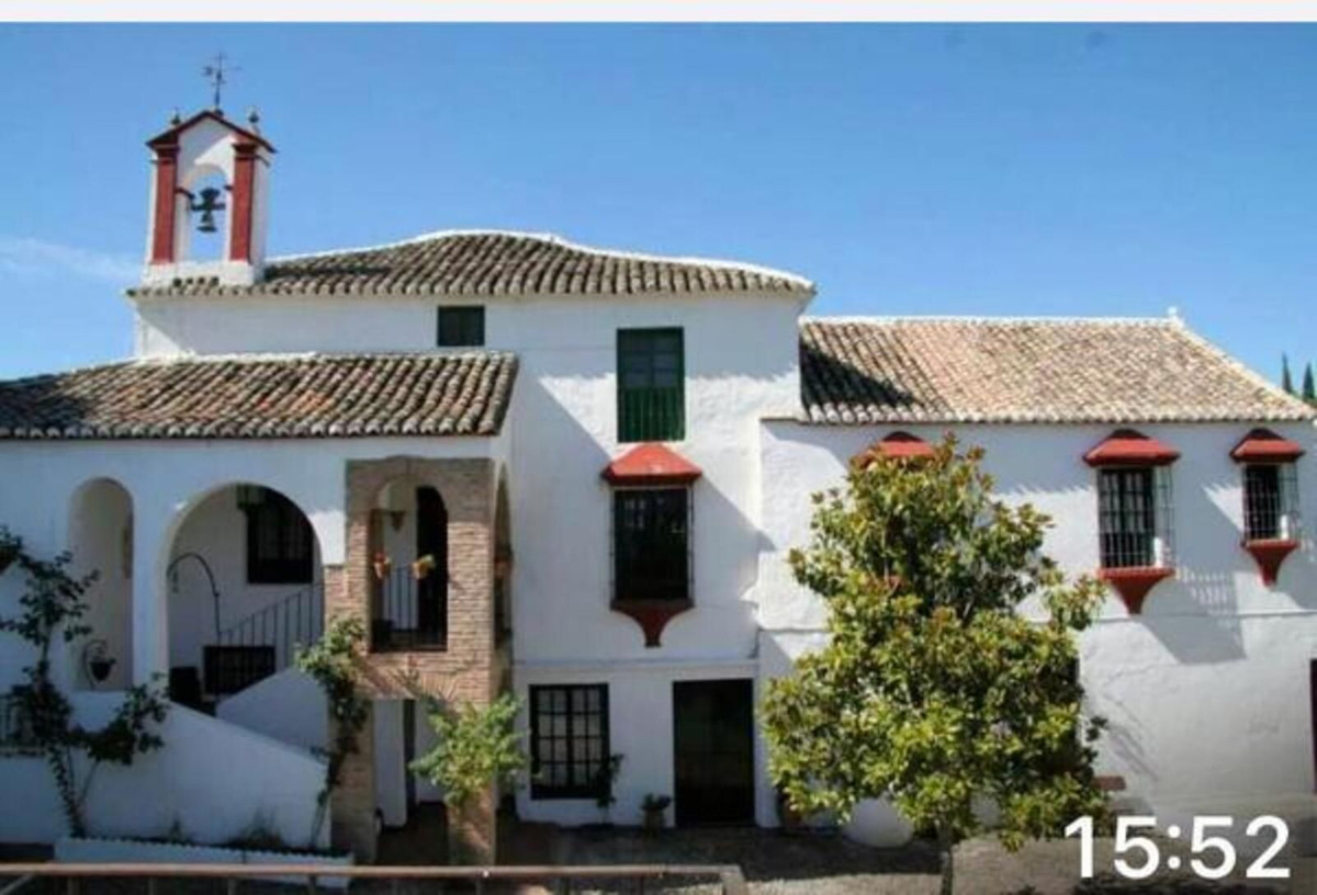 Countryhome for sale in Ronda 2