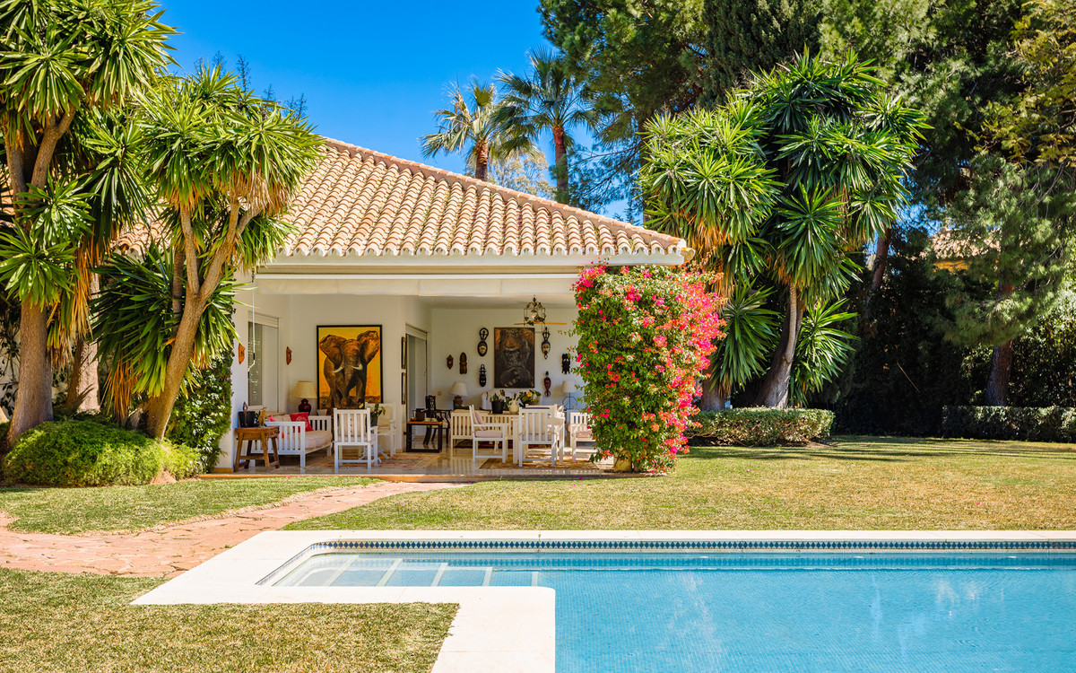 Villa for sale in Marbella - San Pedro and Guadalmina 22