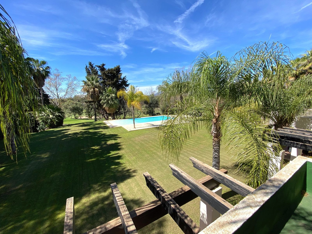 Villa for sale in Marbella - San Pedro and Guadalmina 50