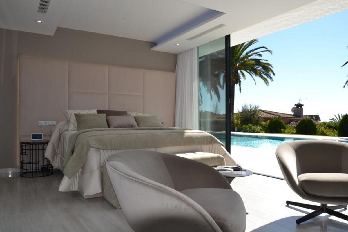 Villa for sale in Marbella - East 29