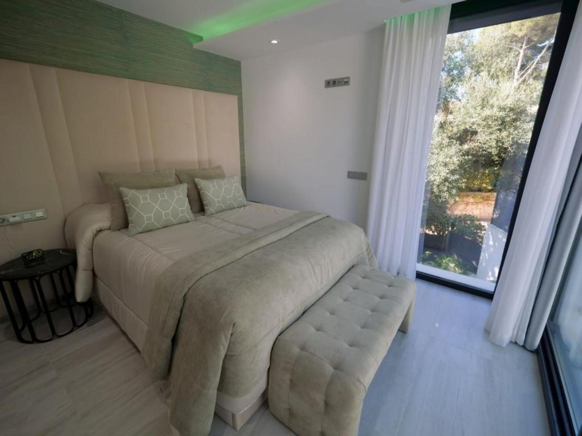Villa te koop in Marbella - East 34