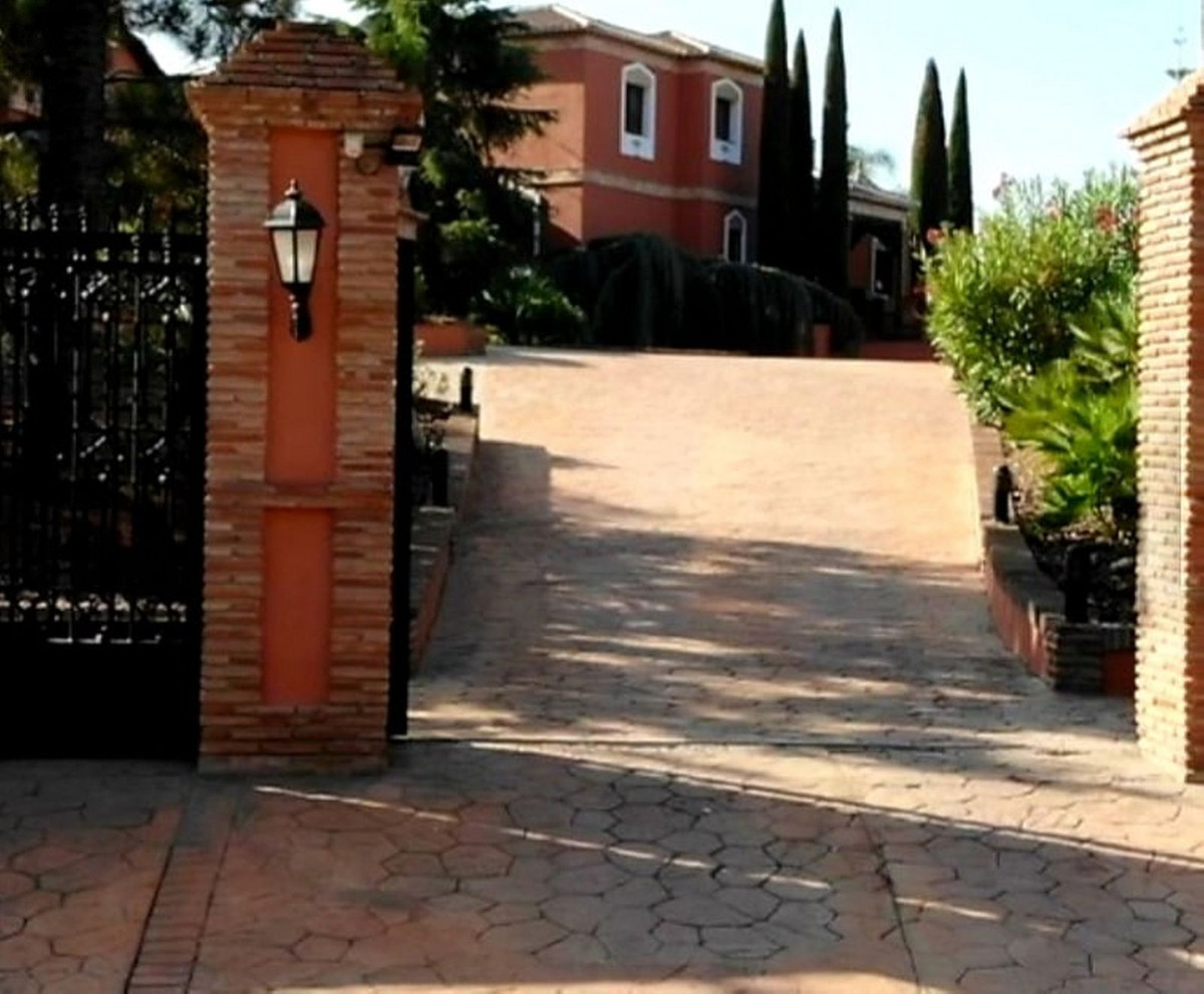 Countryhome for sale in Málaga 39