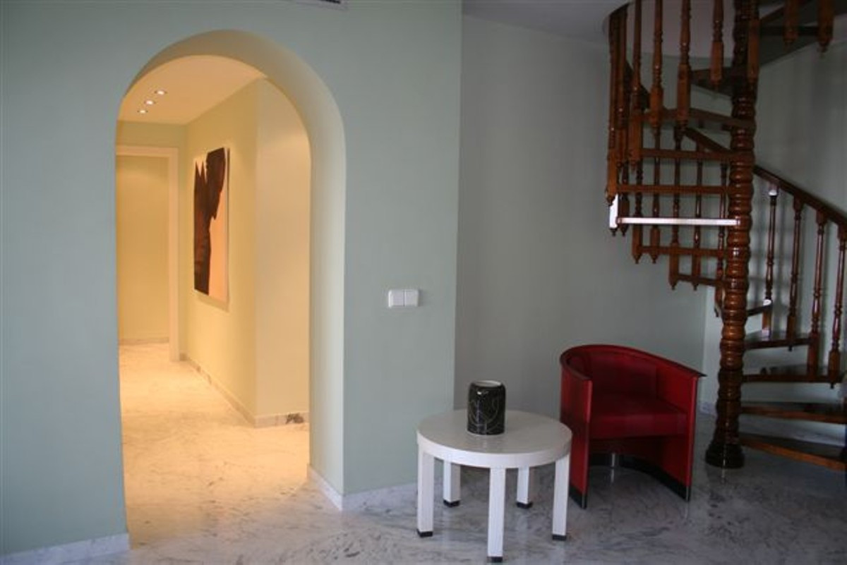 Penthouse for sale in Marbella - Nueva Andalucía 9