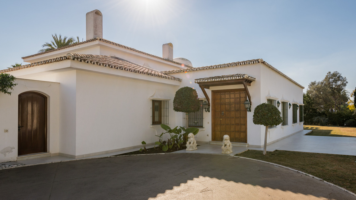 Villa for sale in Marbella - San Pedro and Guadalmina 45