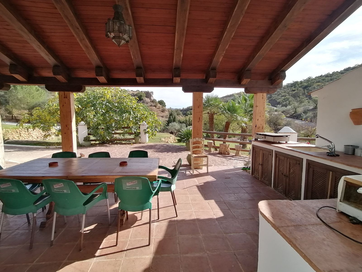 Countryhome for sale in Málaga 17