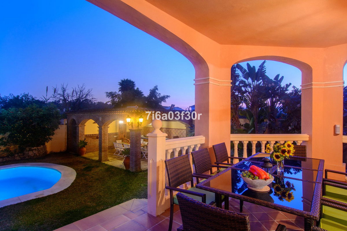 Villa for sale in Marbella - San Pedro and Guadalmina 38
