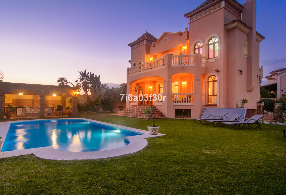 Villa te koop in Marbella - San Pedro and Guadalmina 43