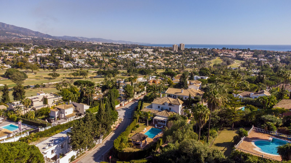 Villa for sale in Marbella - San Pedro and Guadalmina 39