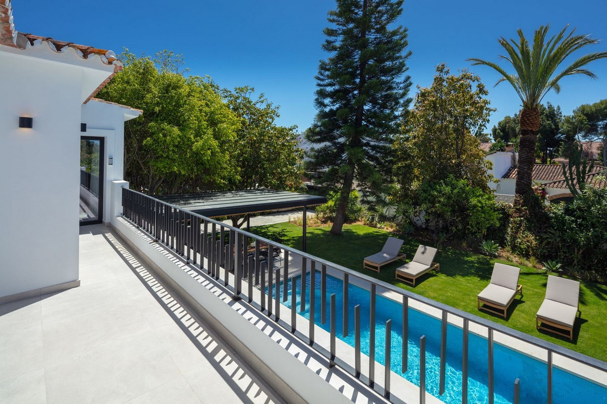 Villa for sale in Marbella - Nueva Andalucía 4