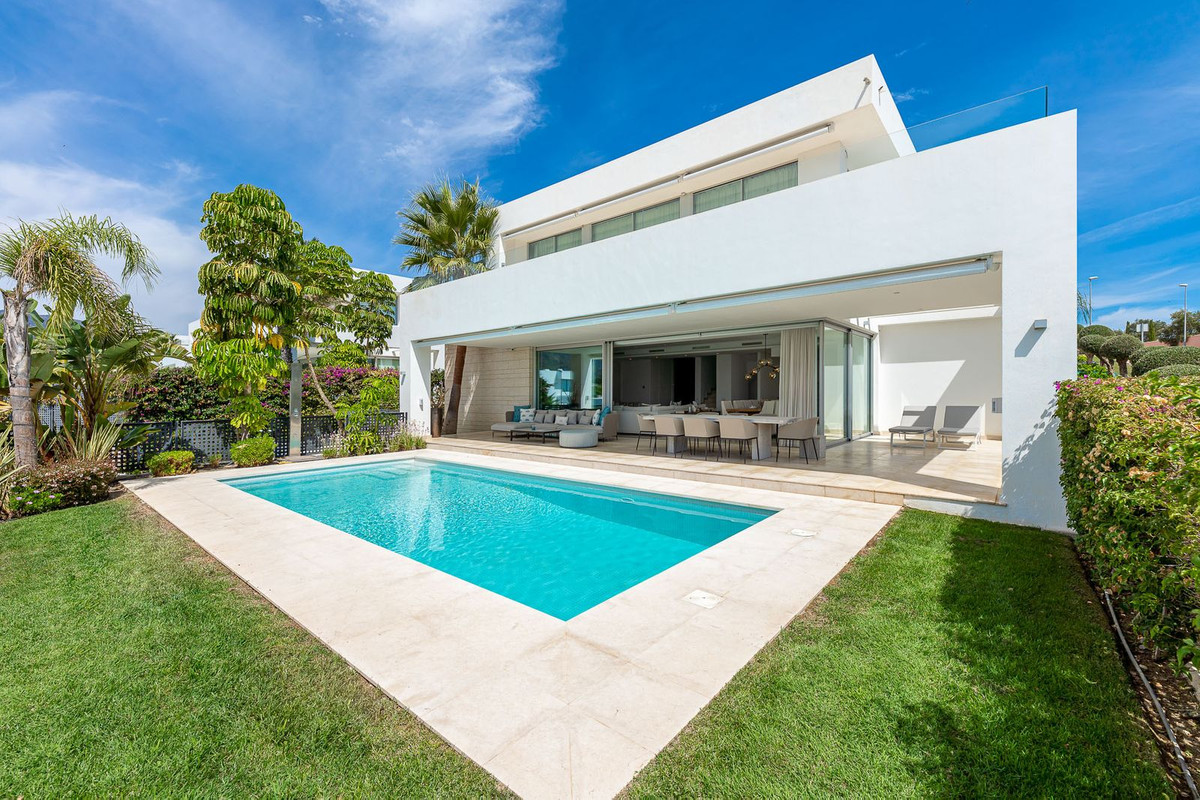 Villa te koop in Málaga 4