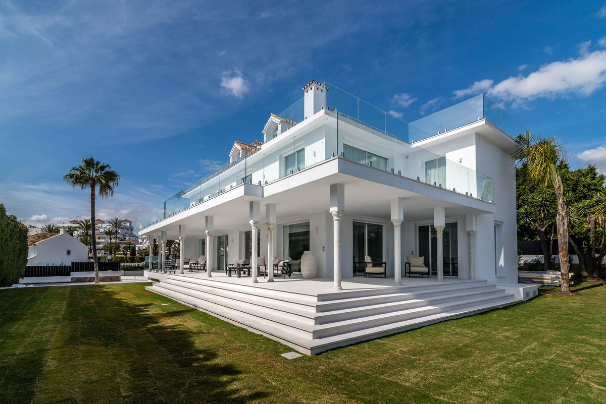 Villa till salu i Marbella - Nueva Andalucía 39
