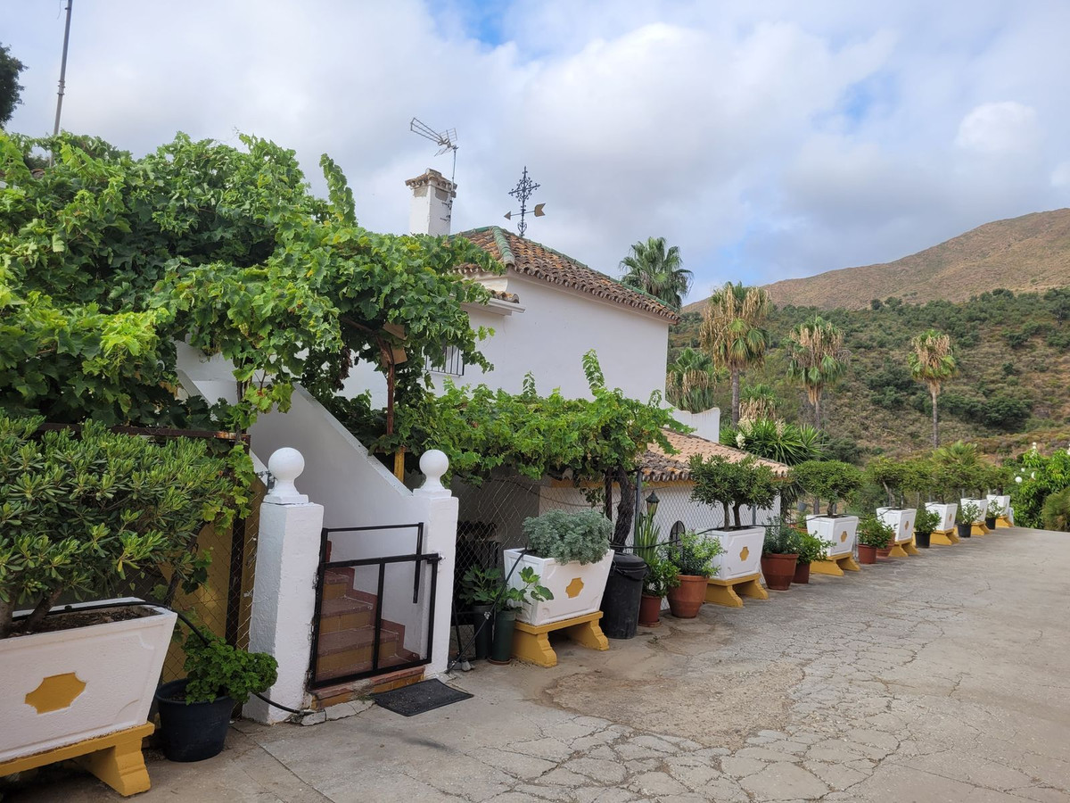 Загородный дом для продажи в Mijas 3