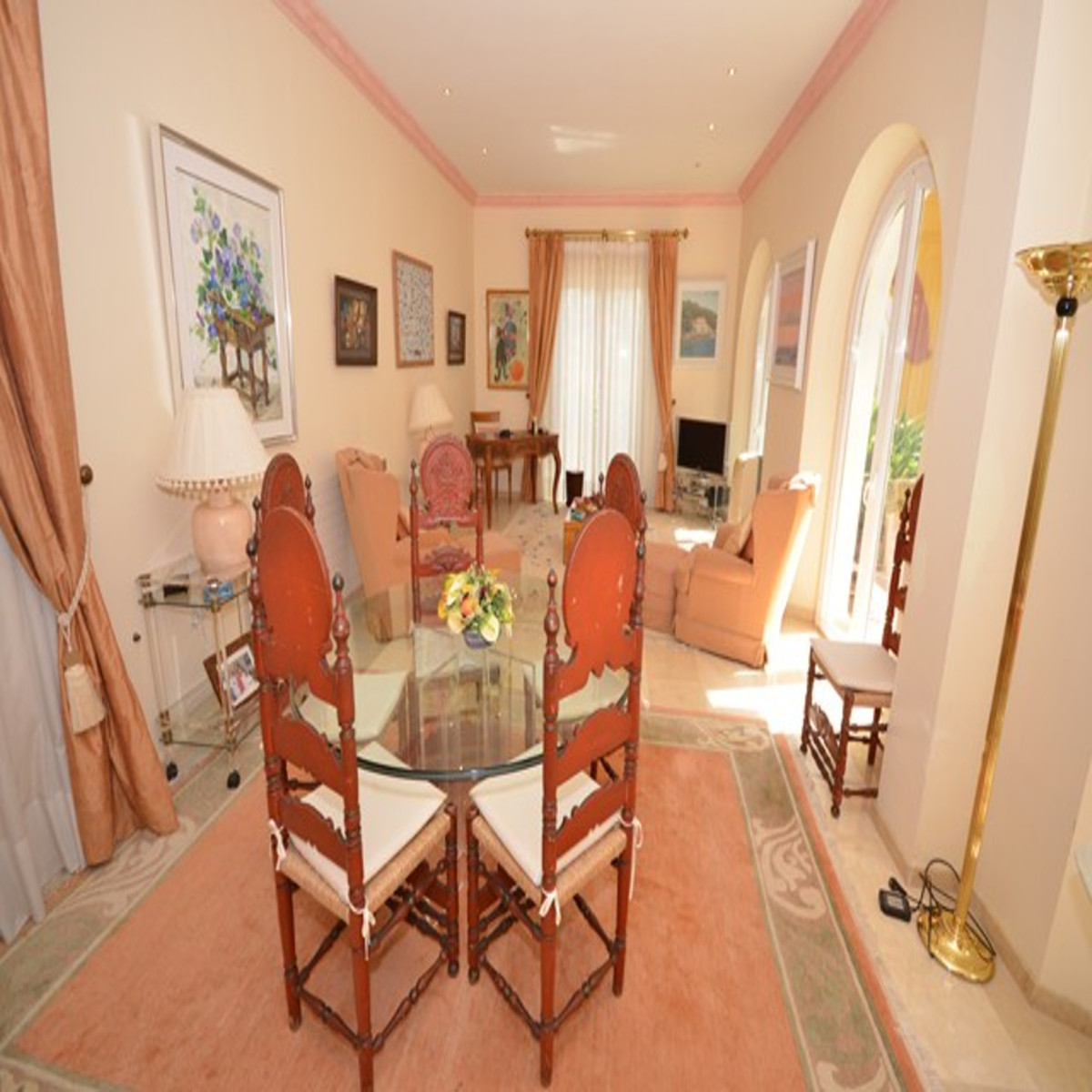 Villa for sale in Benahavís 39