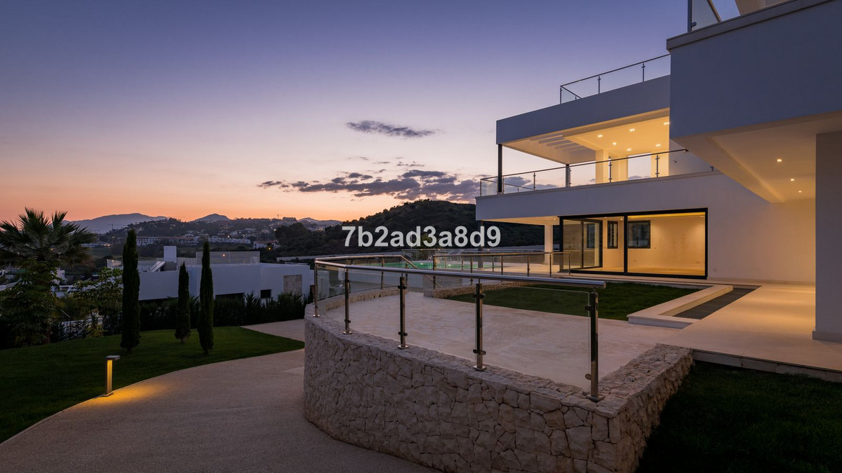 Villa te koop in Marbella - Nueva Andalucía 47