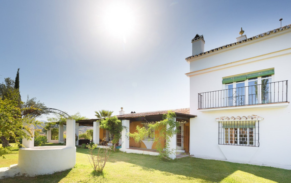 Загородный дом для продажи в Málaga 45