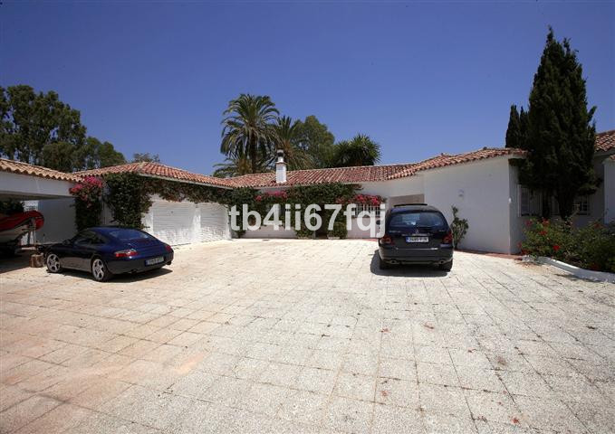 Villa till salu i Marbella - San Pedro and Guadalmina 12