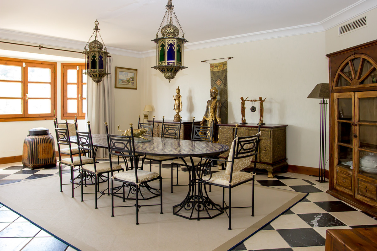Villa à vendre à Towns of the province of Seville 4