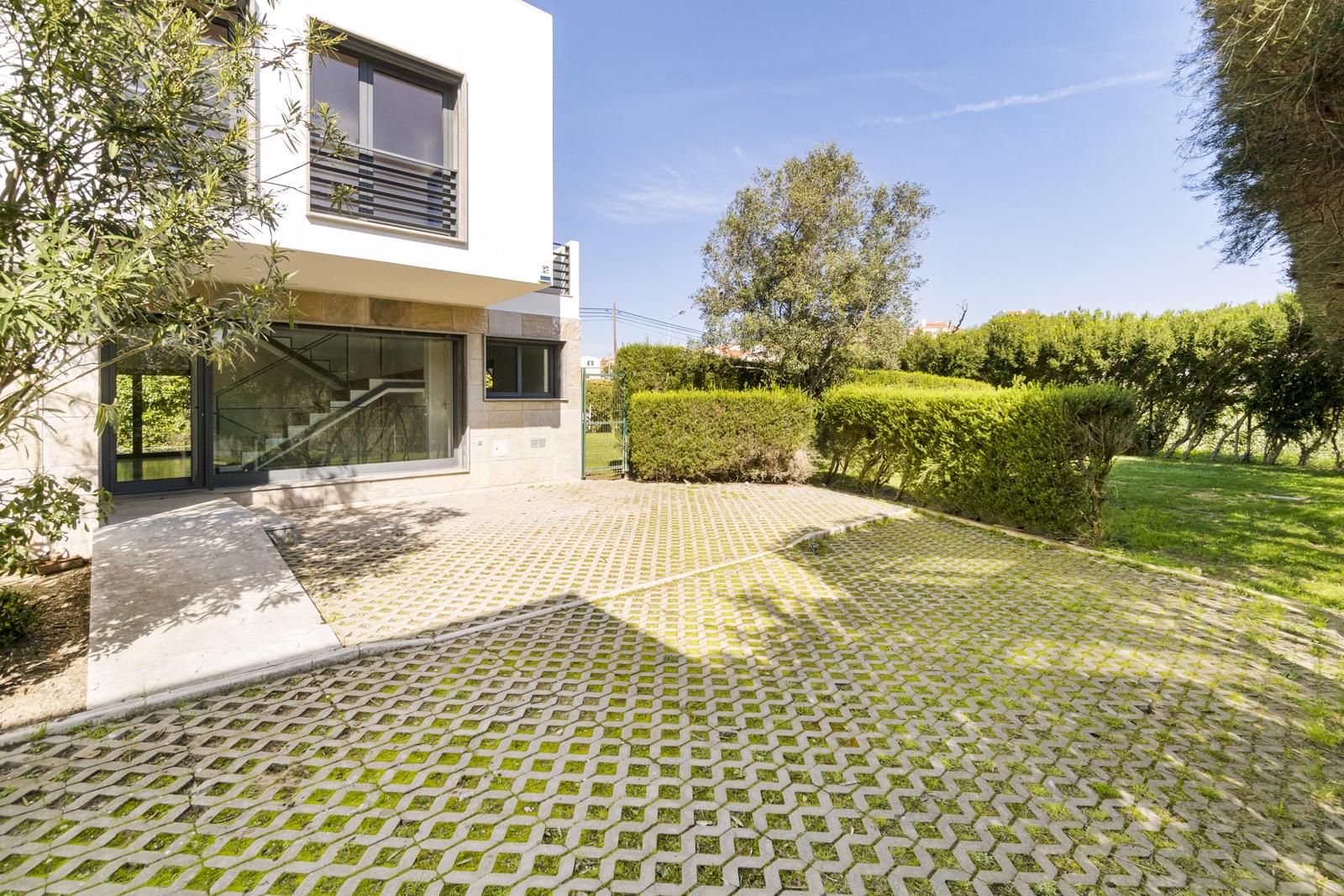 Villa for sale in Cascais and Estoril 8