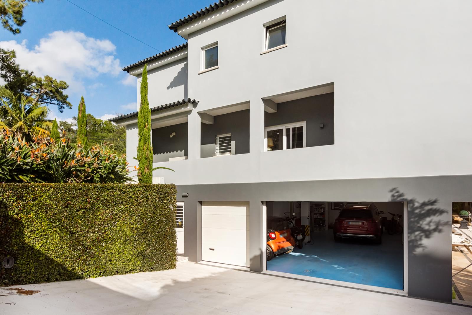 Villa for sale in Cascais and Estoril 37