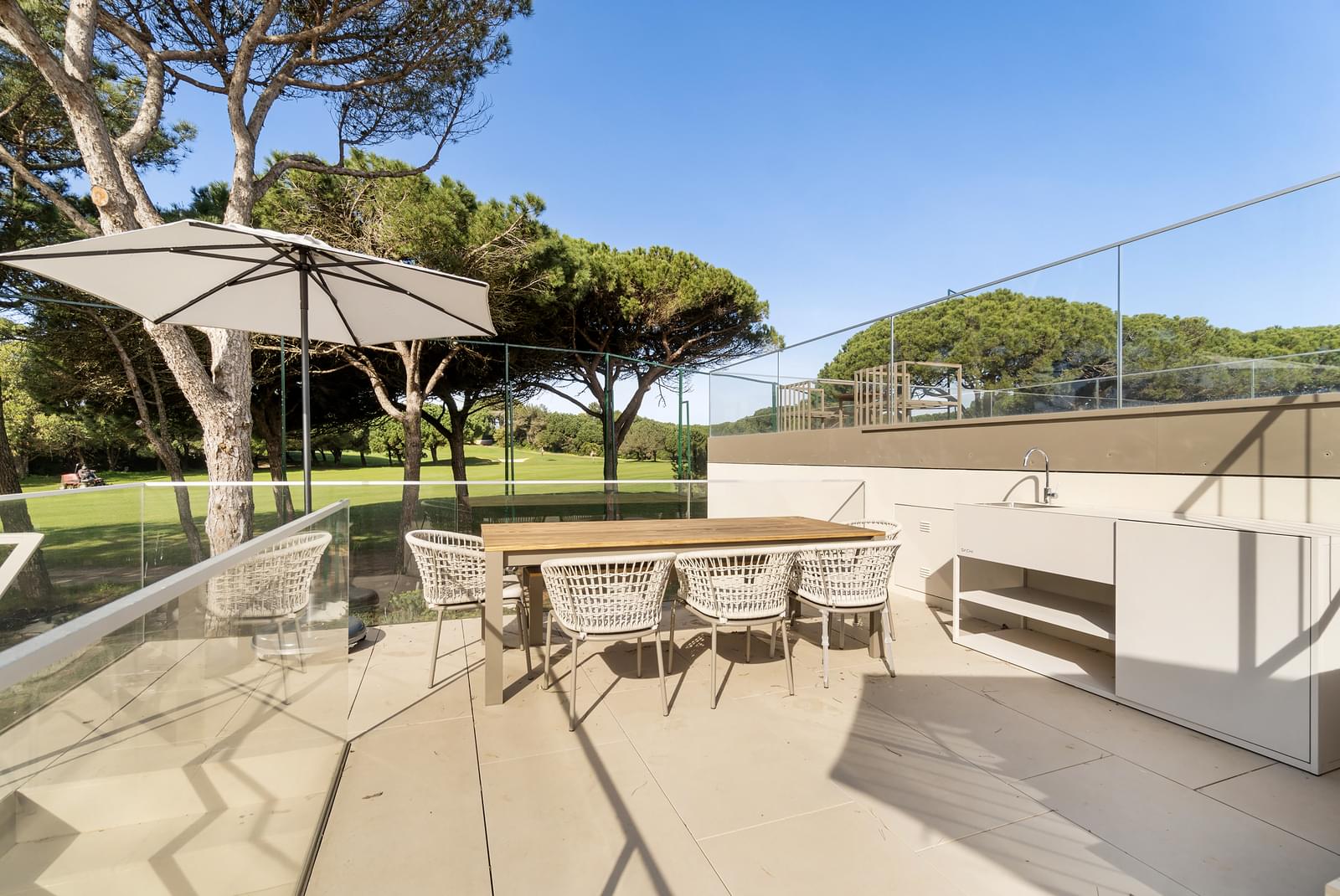 Villa for sale in Cascais and Estoril 28