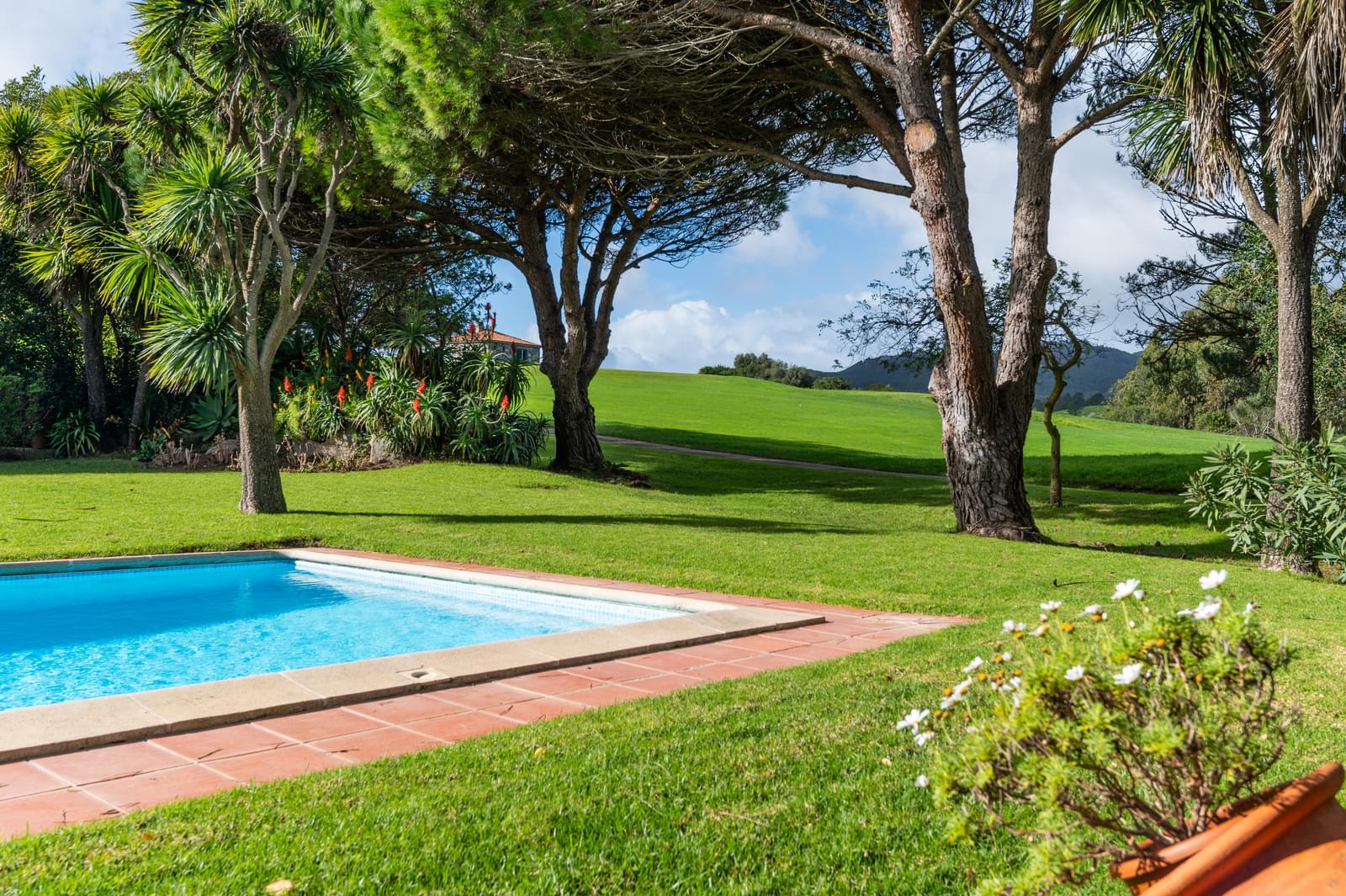 Villa for sale in Cascais and Estoril 8