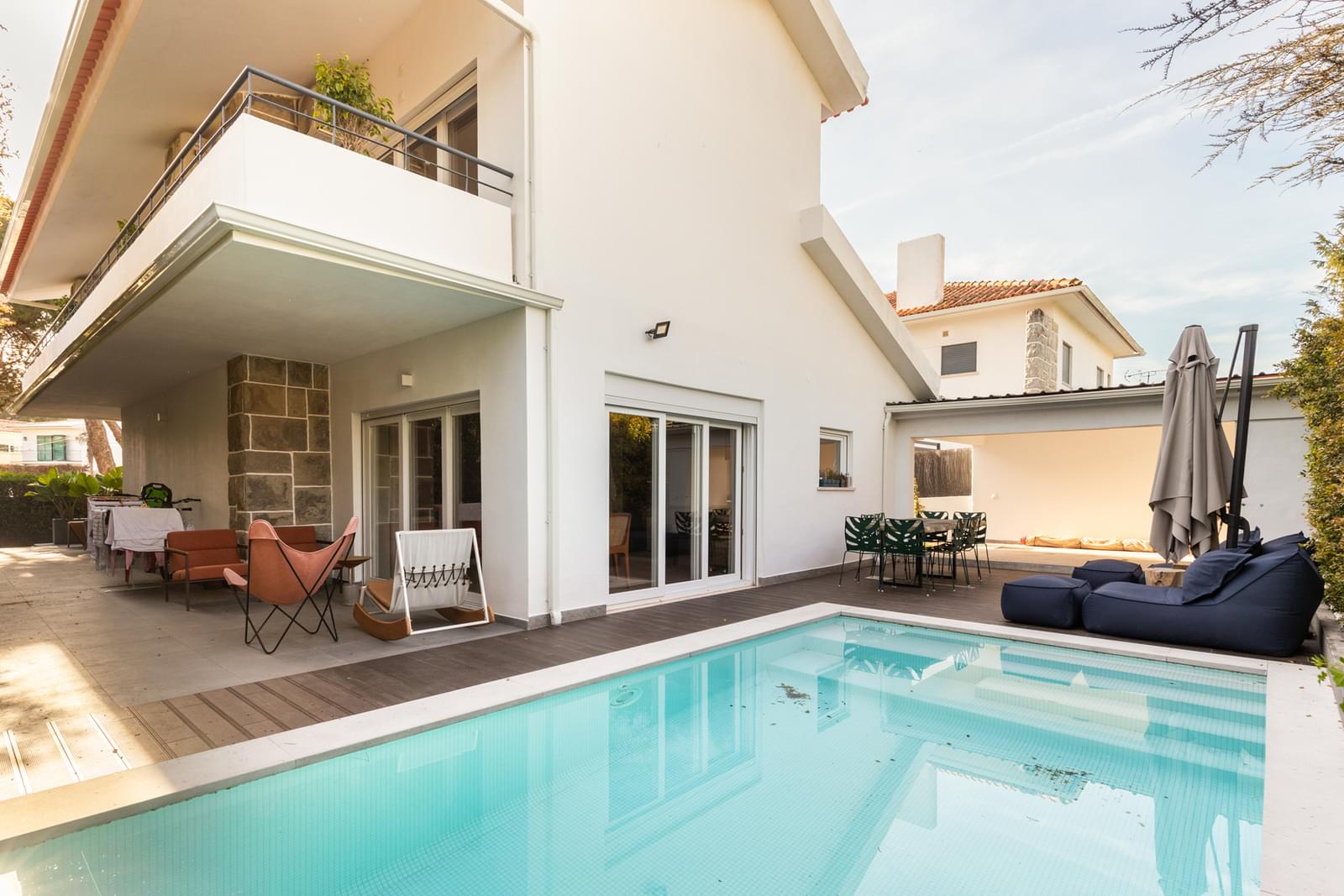 Villa for sale in Cascais and Estoril 2