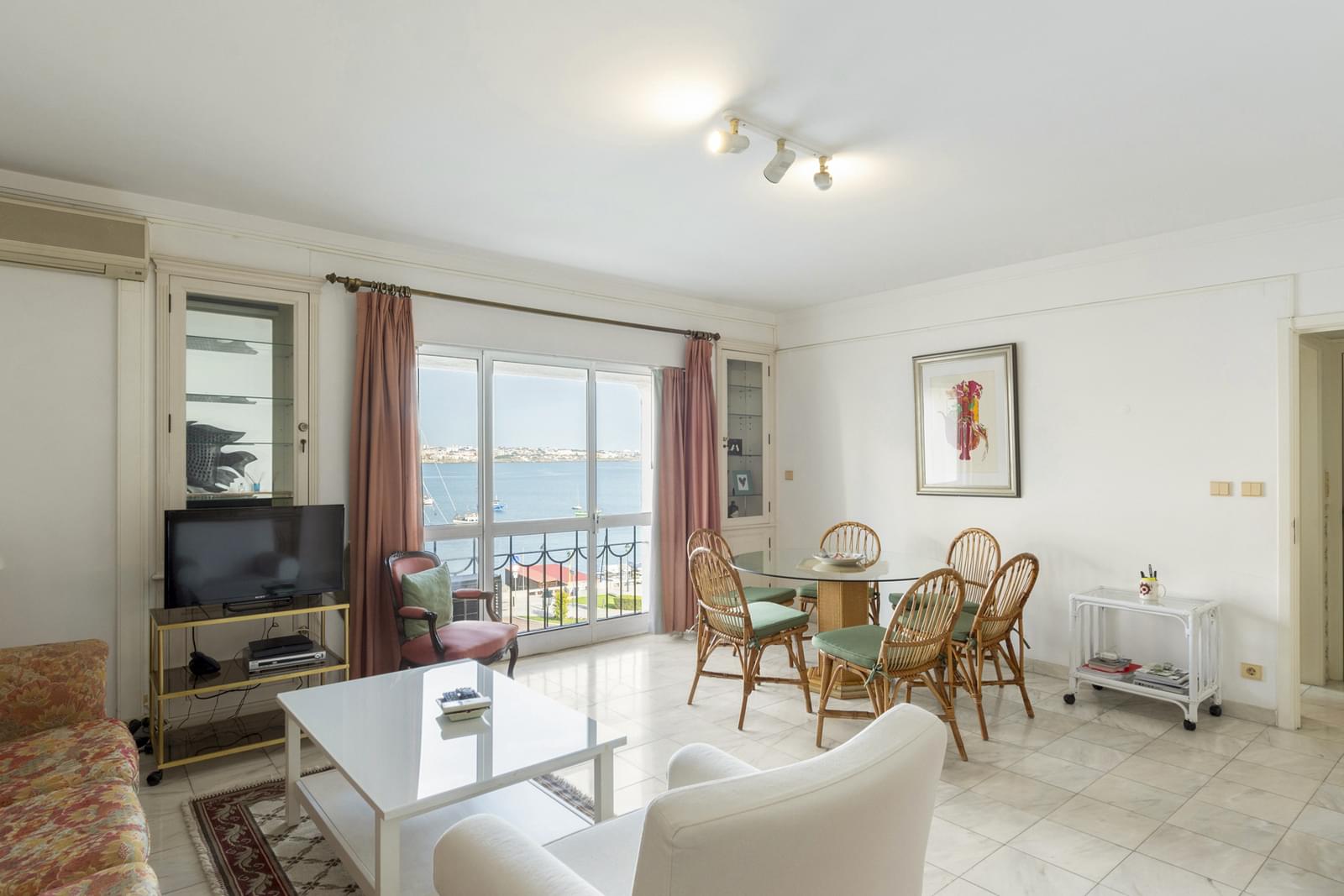 Apartment for sale in Cascais and Estoril 3