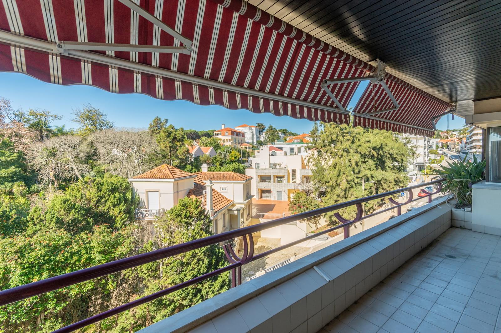 Apartment for sale in Cascais and Estoril 12