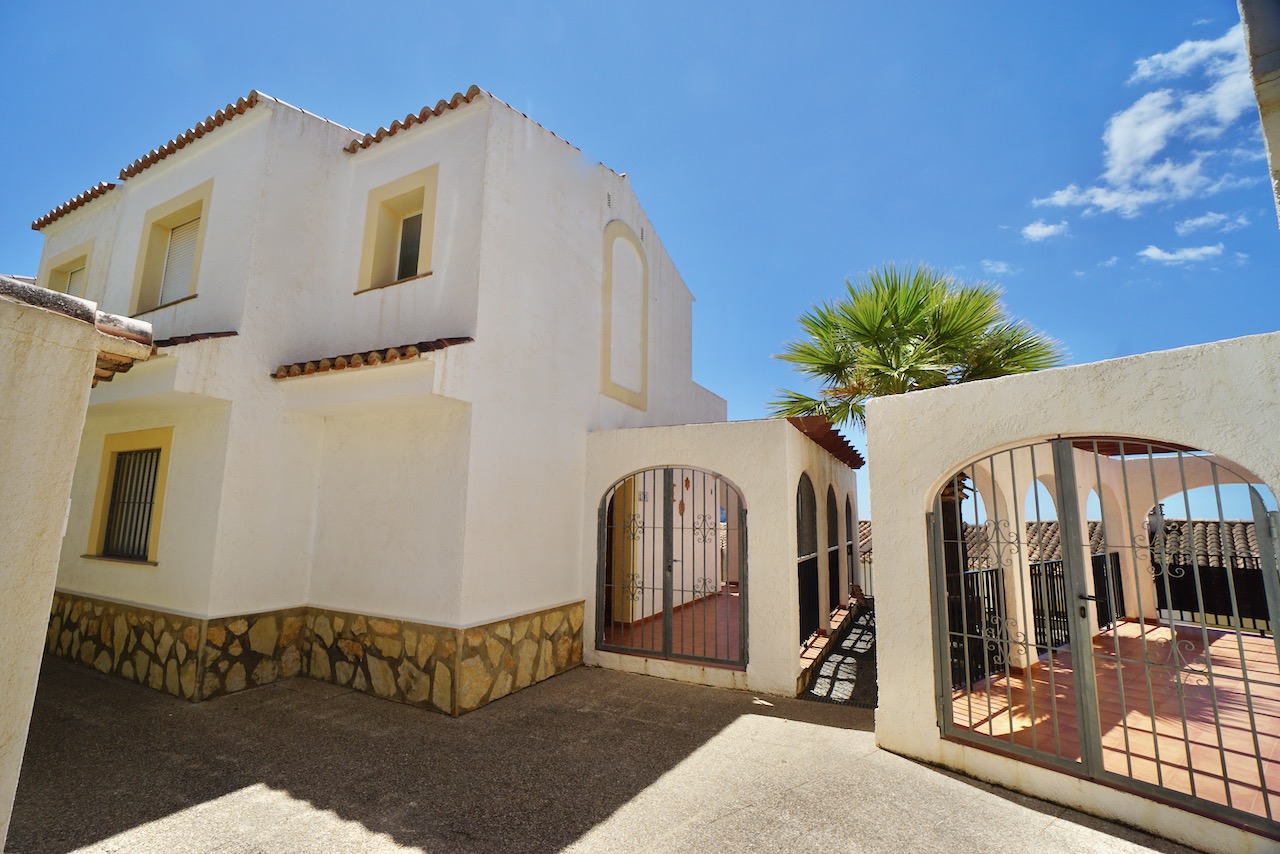Townhouse for sale in Altea 25