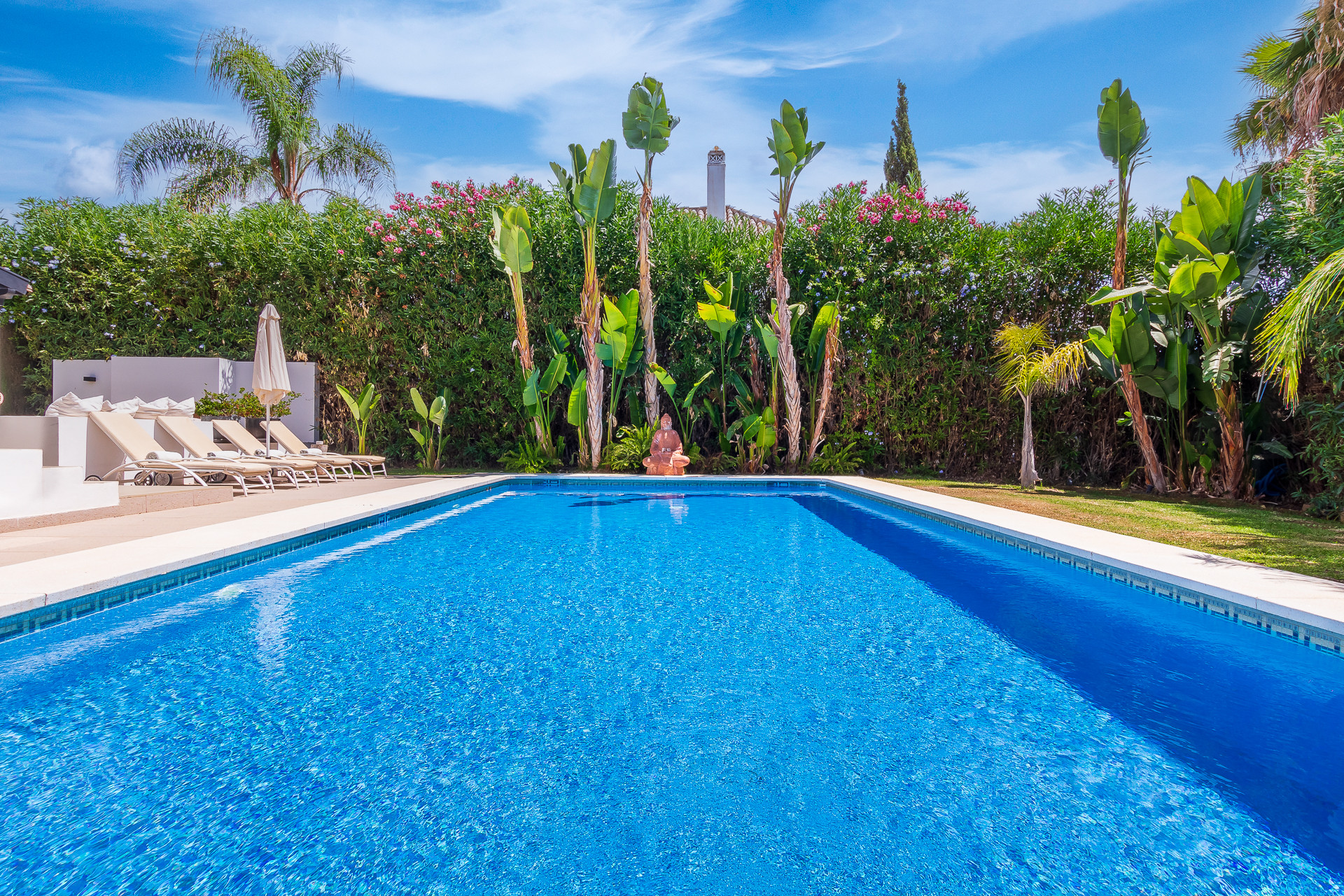 Villa for sale in Marbella - Nueva Andalucía 10