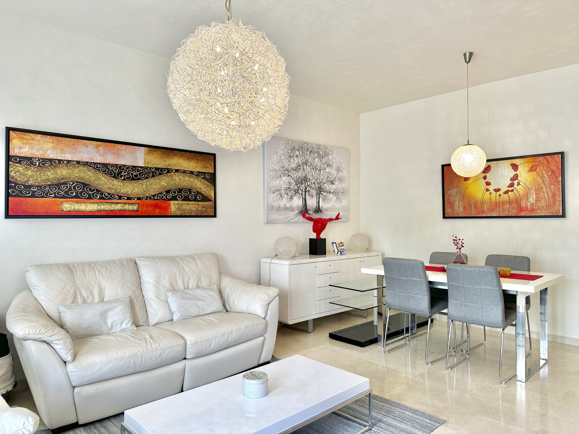 Apartment for sale in Estepona 4