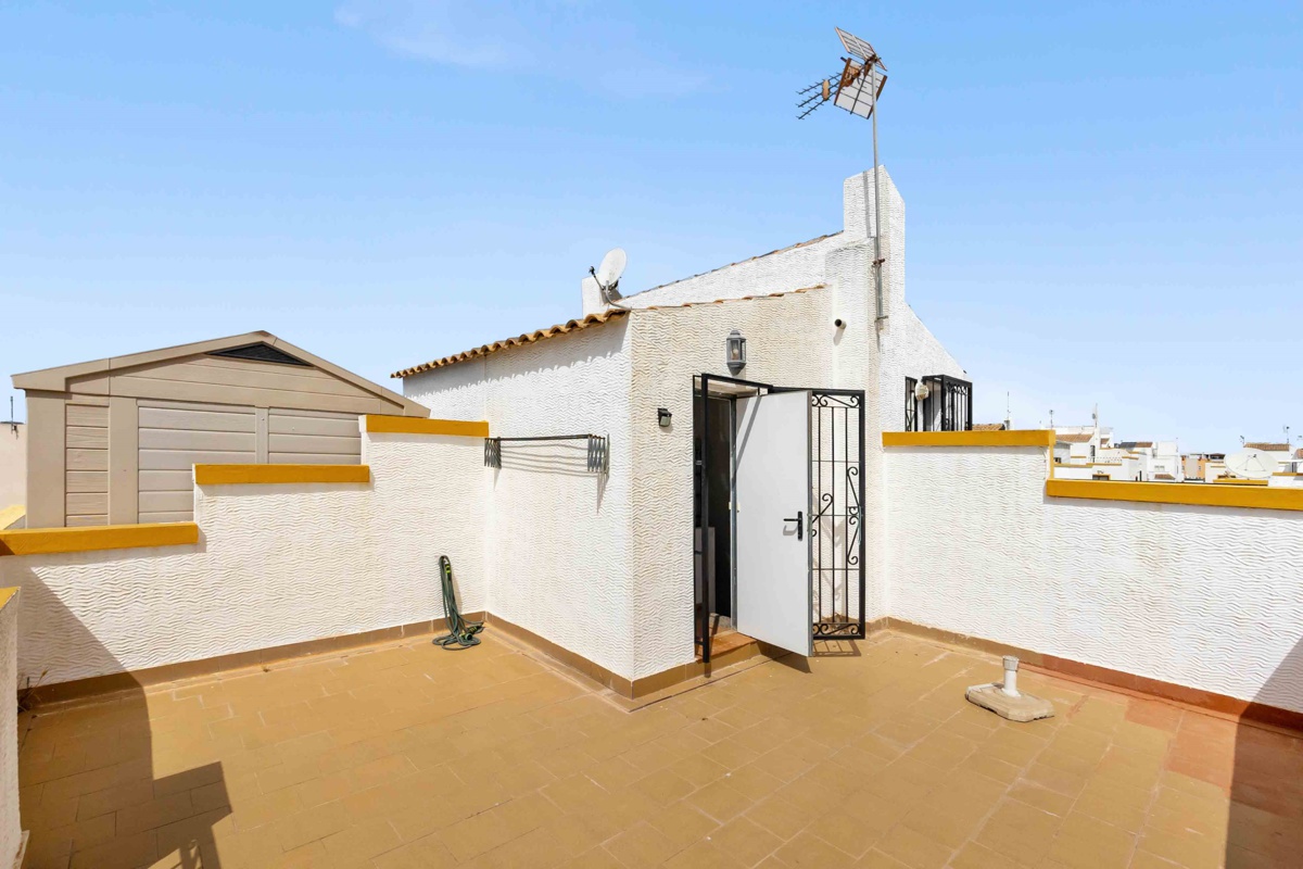 Townhouse na sprzedaż w Alicante 16