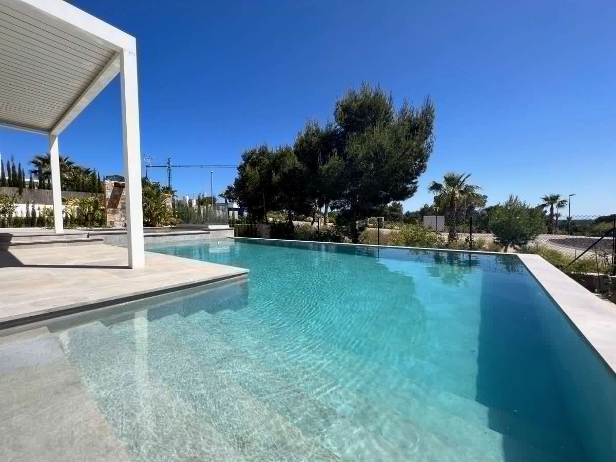 Villa à vendre à Alicante 4