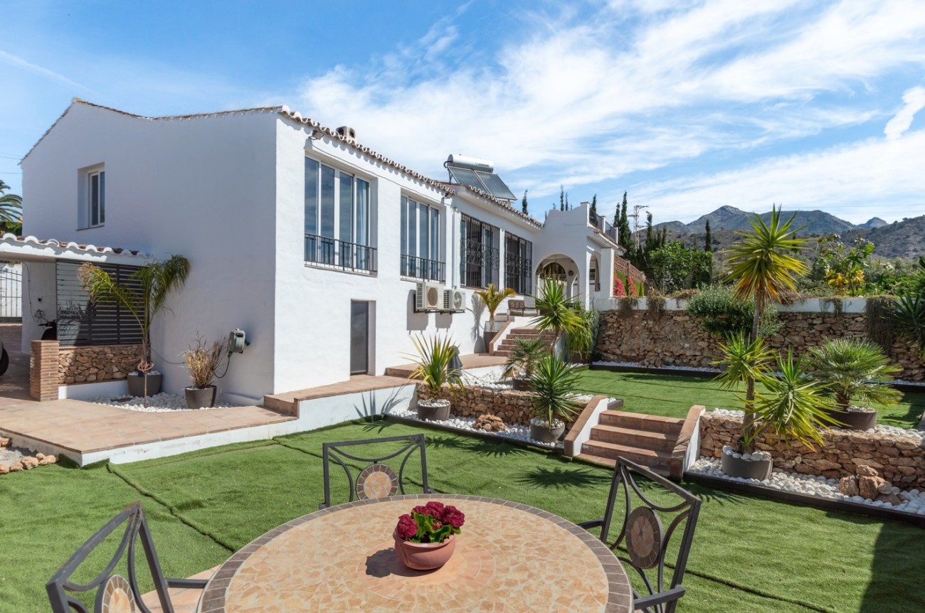 Property Image 595746-nerja-villa-3-2