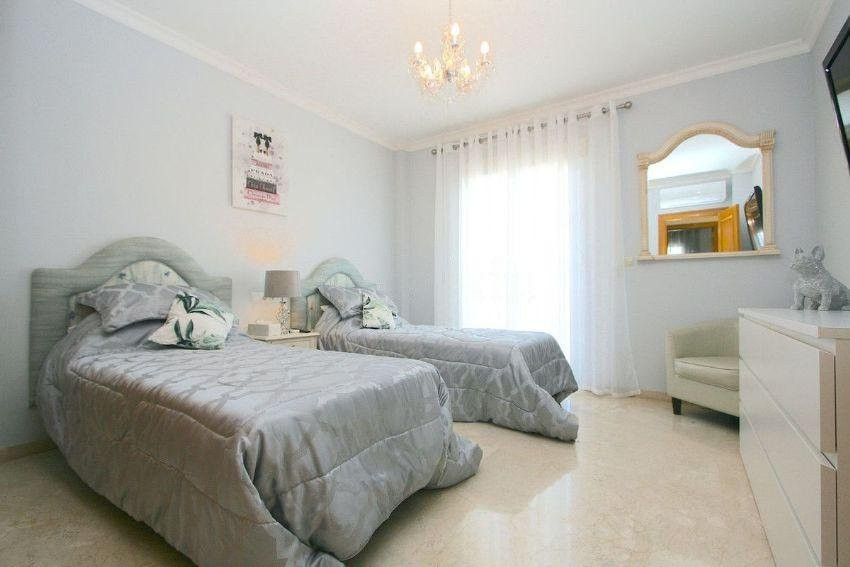 Villa for sale in Mijas 13