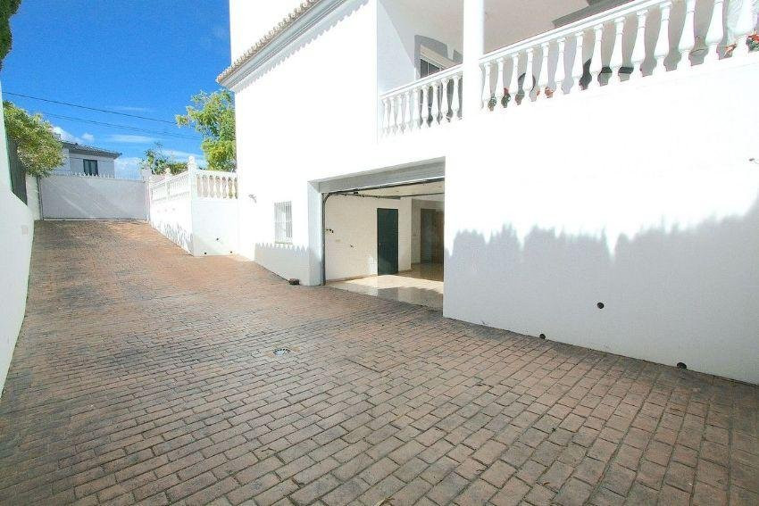 Villa for sale in Mijas 31