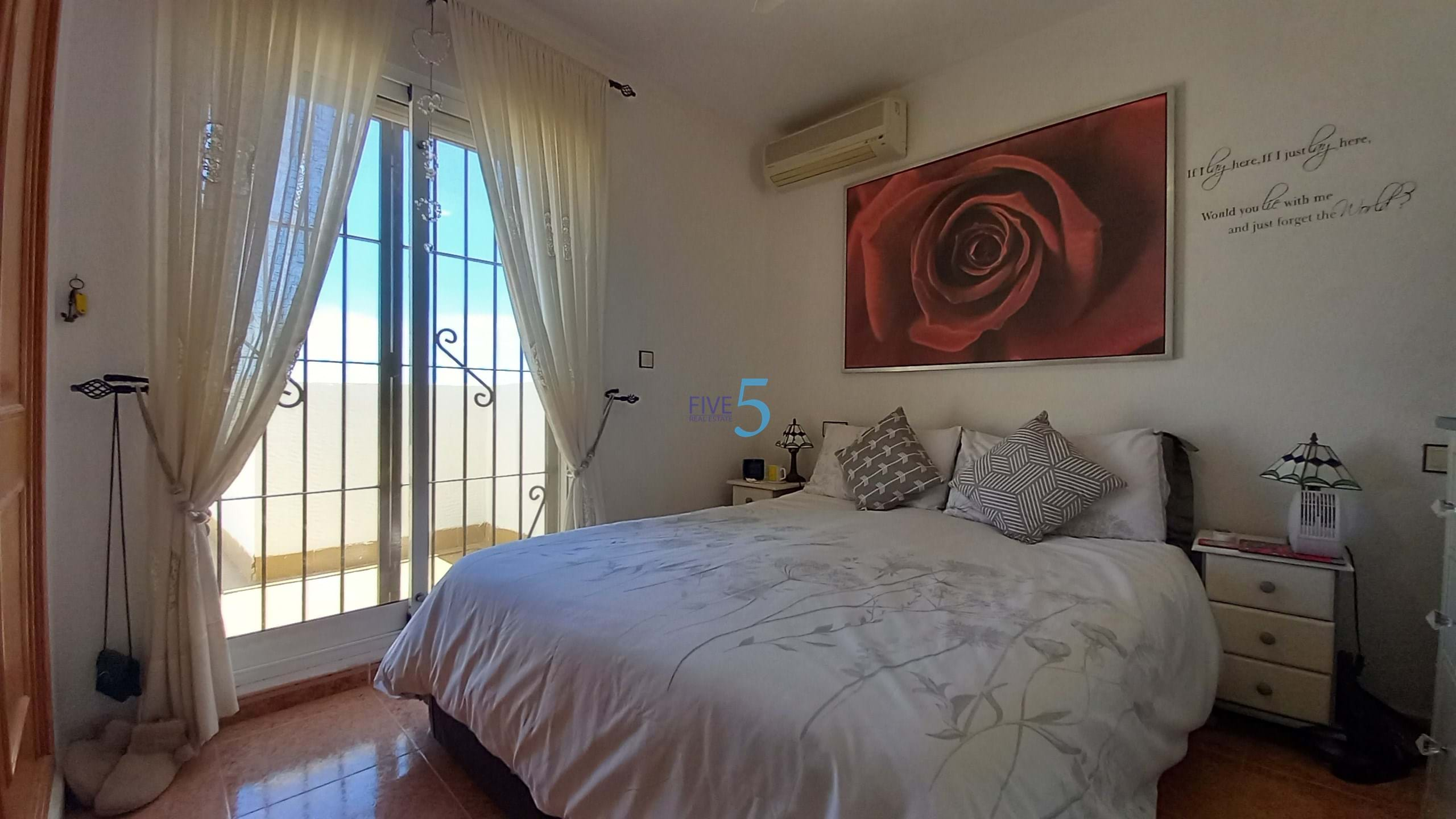 Townhouse for sale in Alicante 15