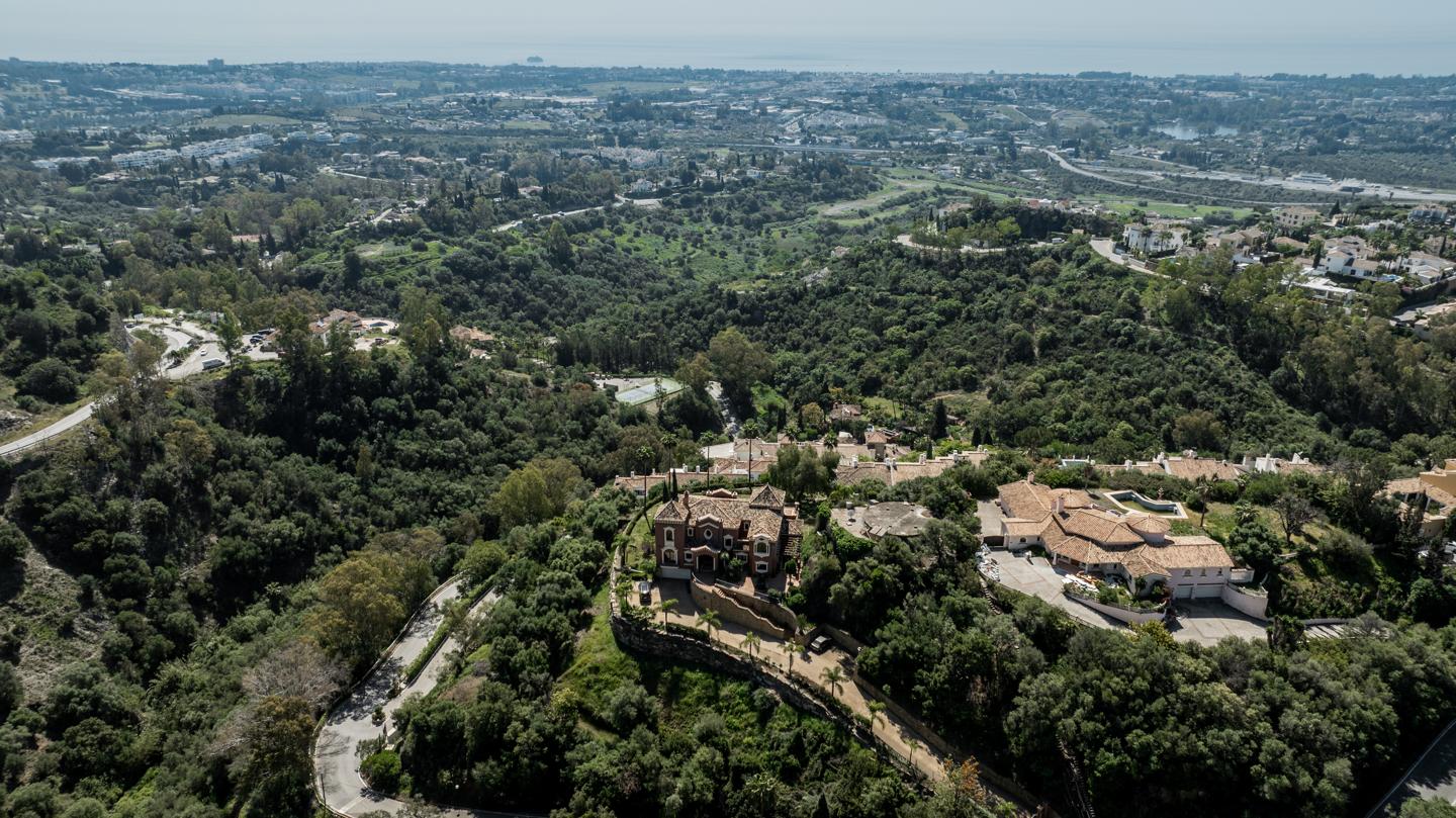 Chalé en venta en Benahavís 11