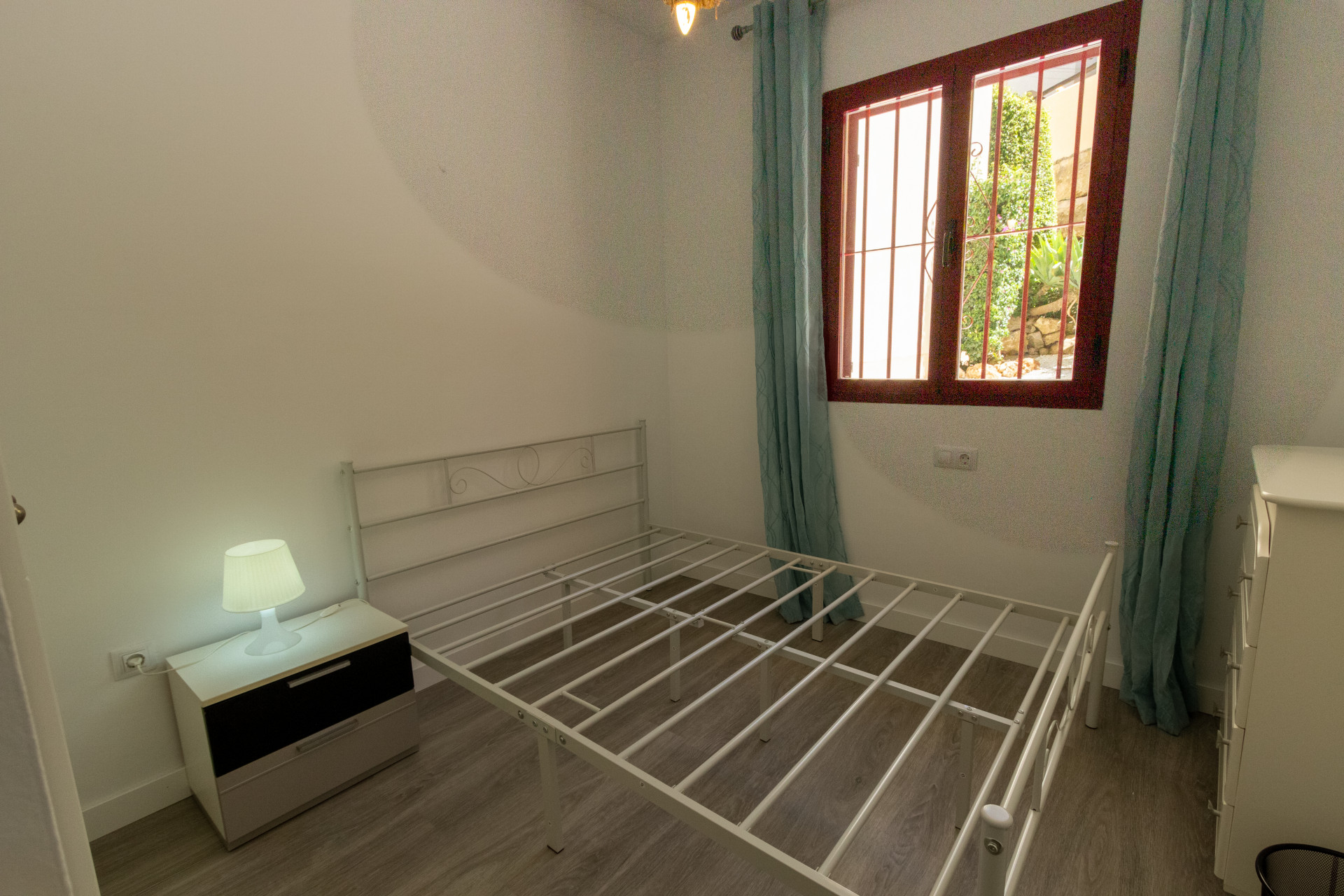 Appartement te koop in Casares 15