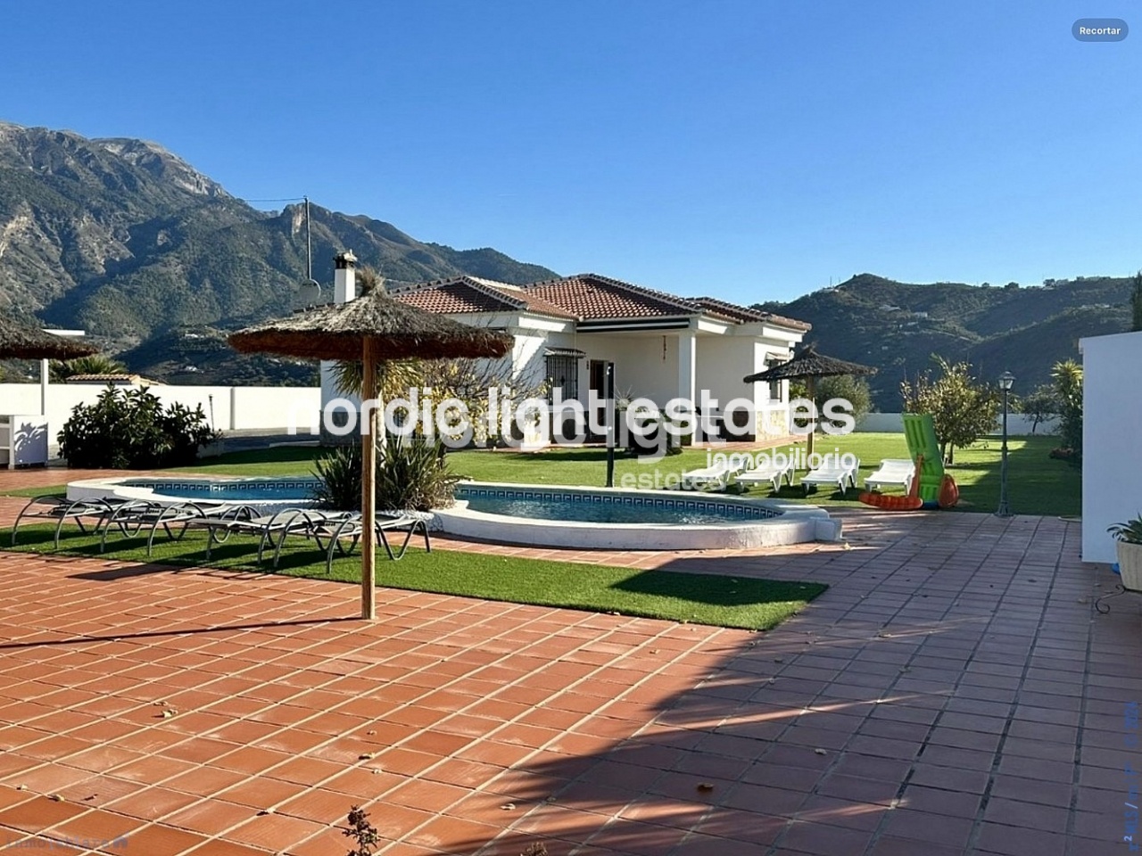 Property Image 596191-canillas-de-aceituno-villa-3-2