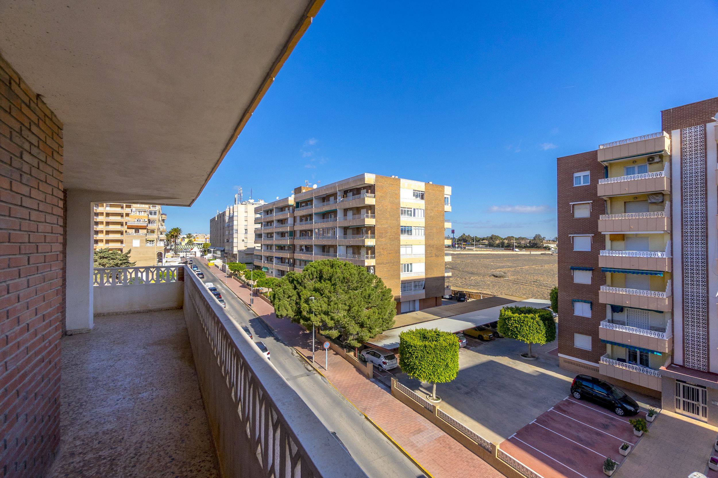 Apartament na sprzedaż w Torrevieja and surroundings 18