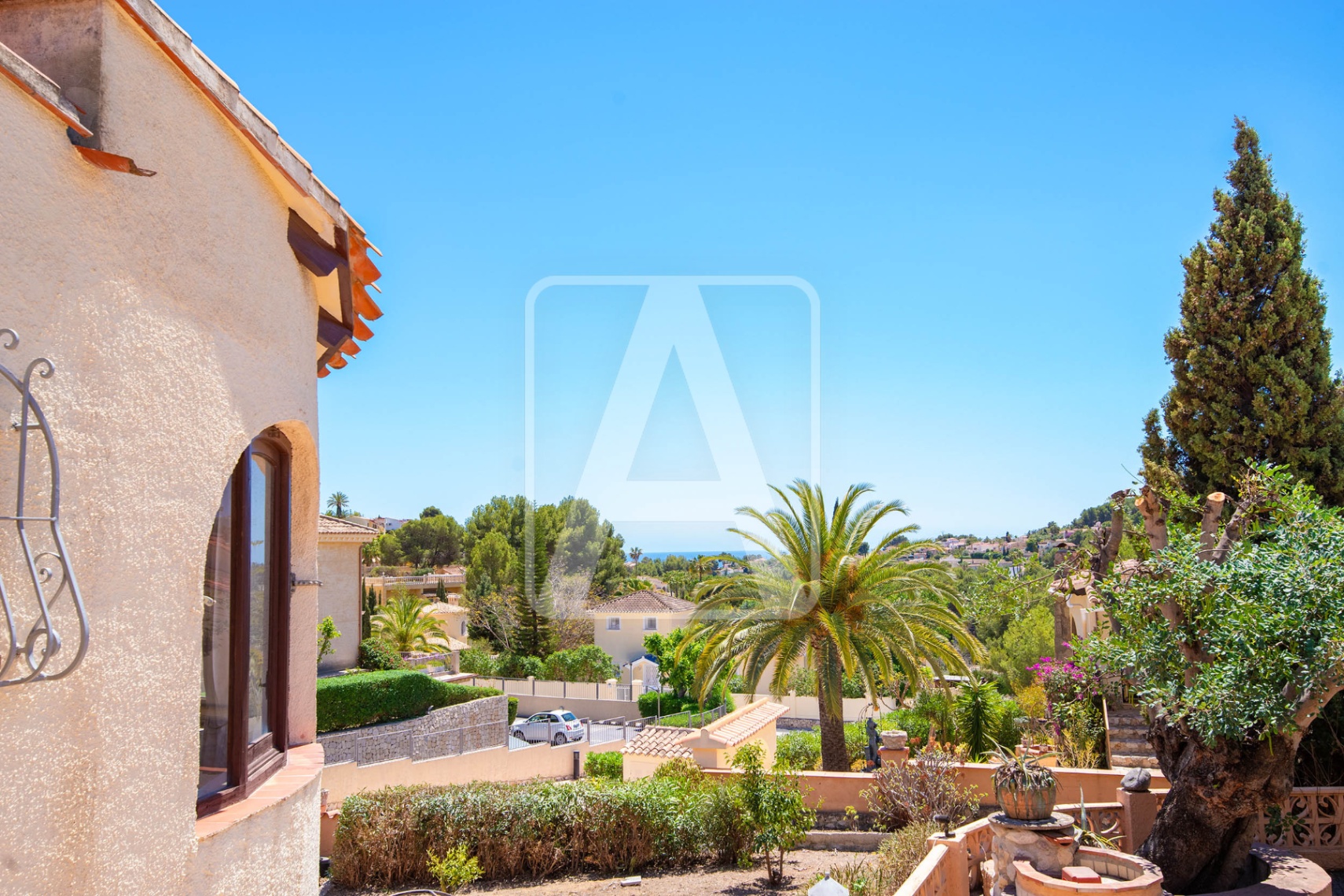 Villa for sale in Alicante 2