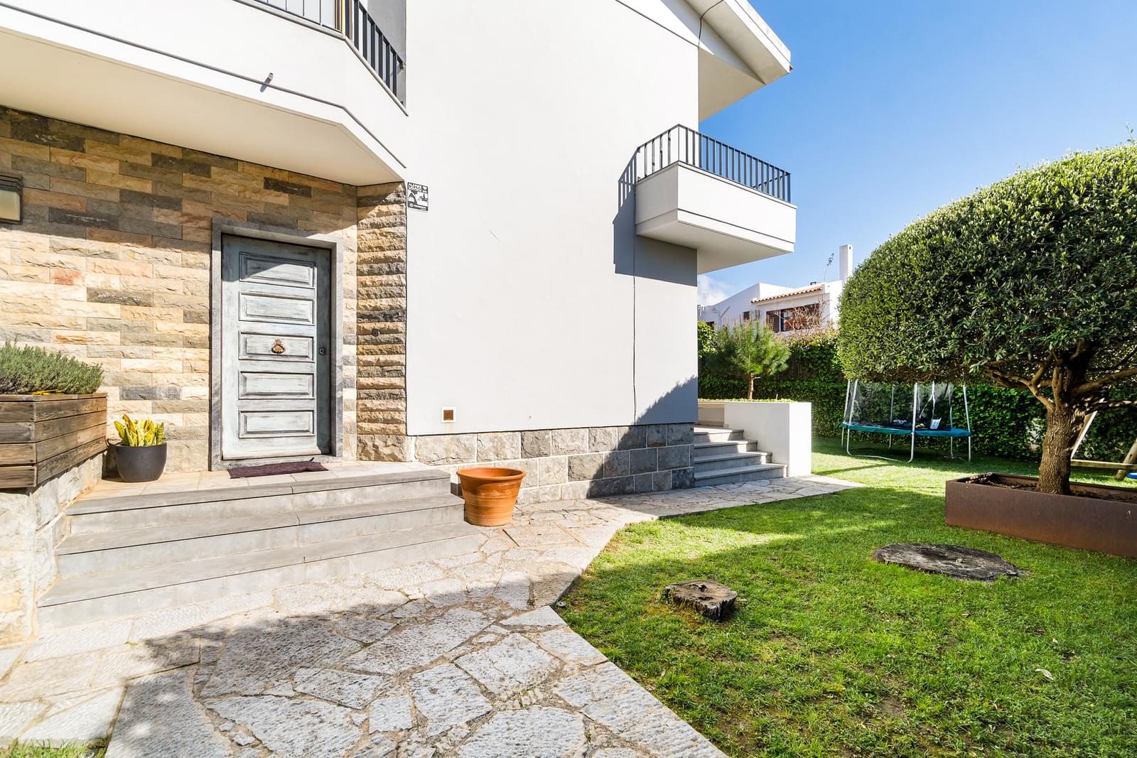 Villa for sale in Cascais and Estoril 30