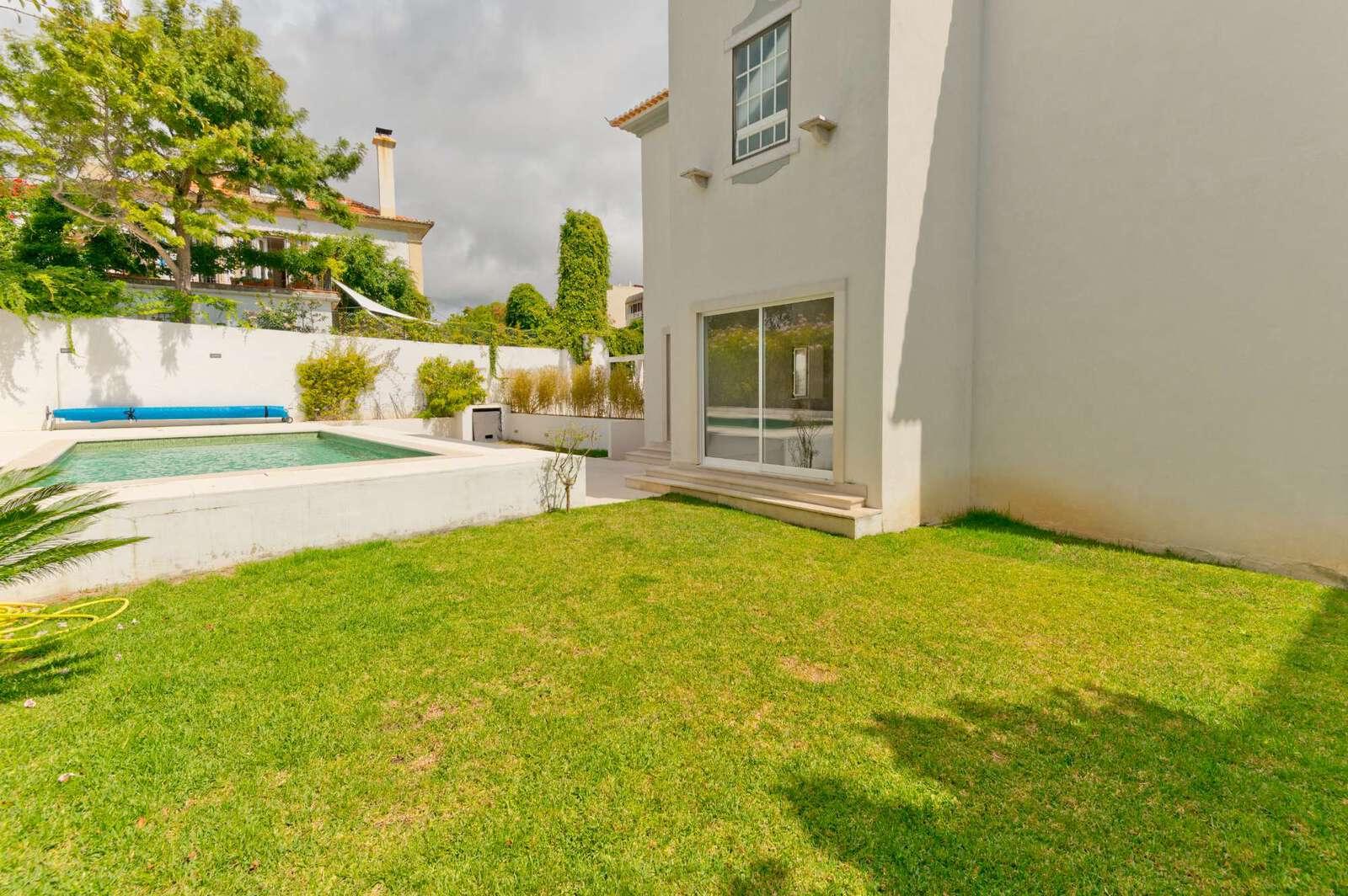 Villa for sale in Cascais and Estoril 6