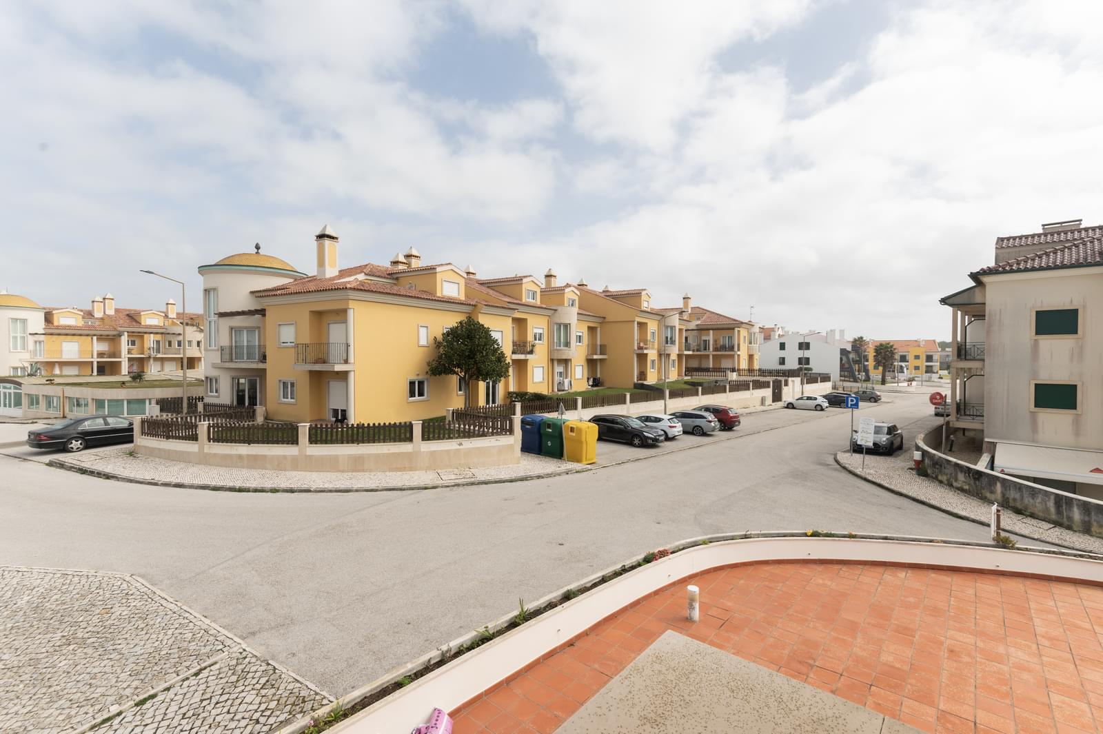 Apartment for sale in Leiria District 9